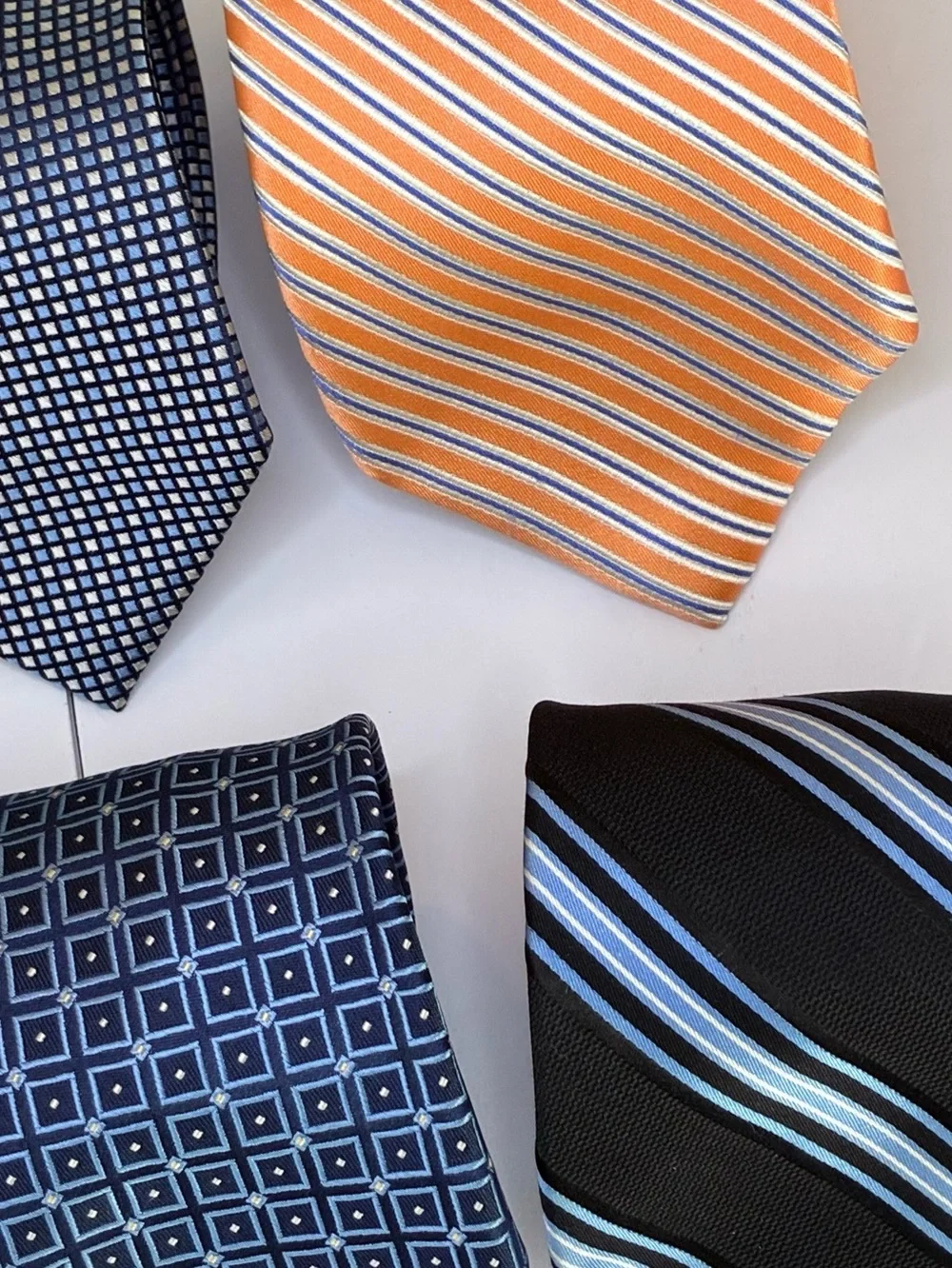 6-IZOD 100% SILK MENS NECKTIE LOT 58”-60” (3.25-3.50) Geometric/Stripe